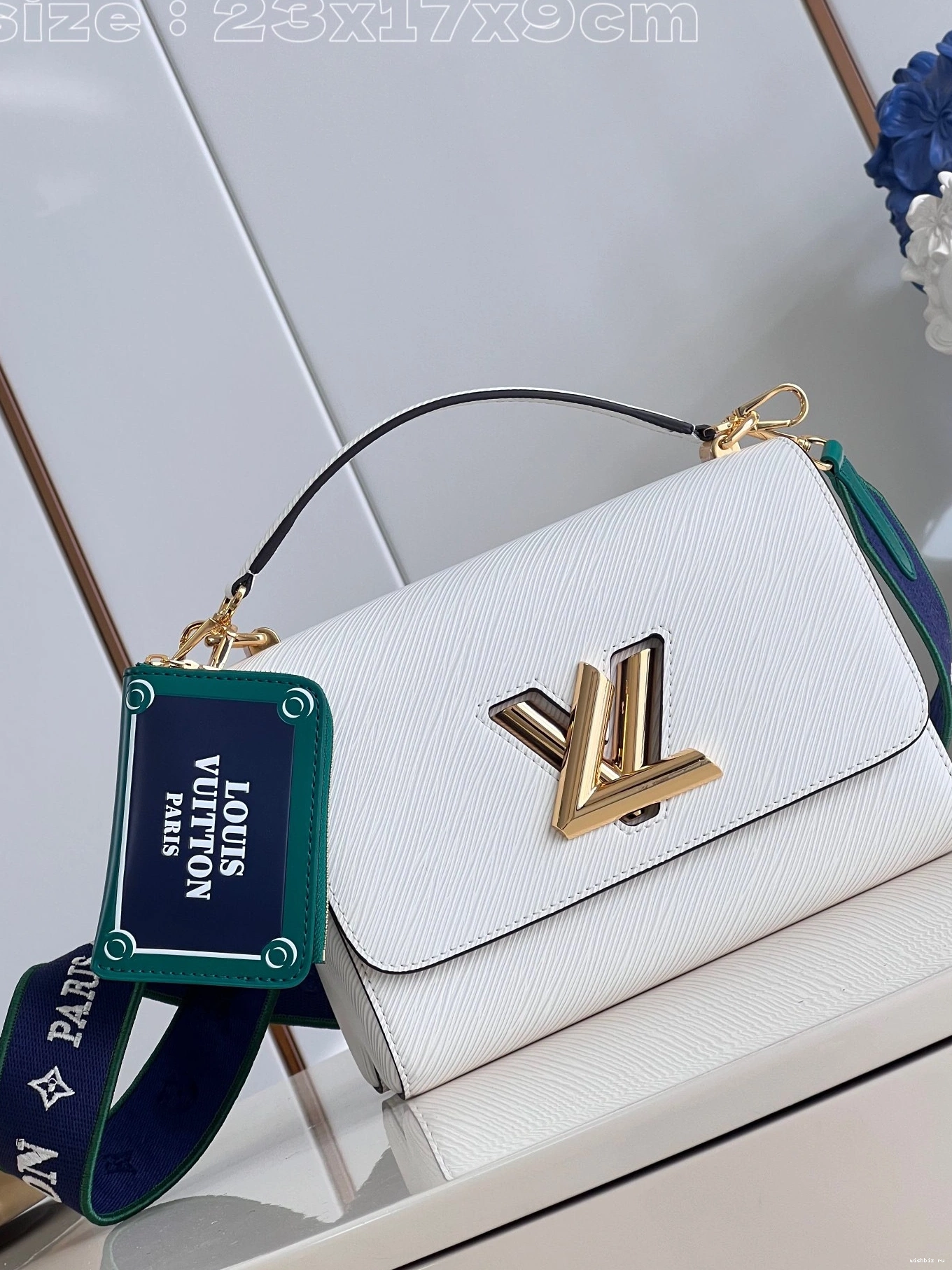WIS LOUIS VUITTON TWIST MM 1020